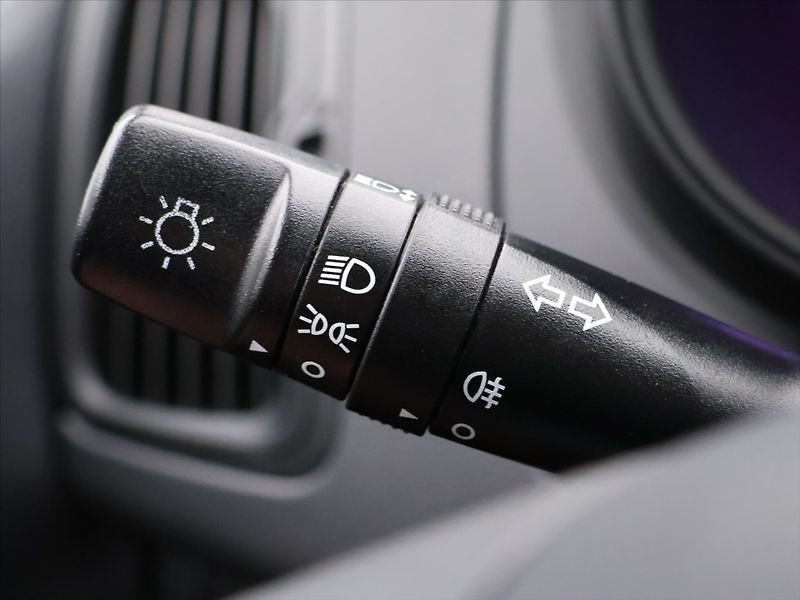 Kia Rio 1.3 1.25CVVT 62kW Comfort Pro - fotka 21 z 34