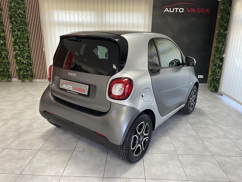 Smart Fortwo 0.9i AUTOMAT ČR 1.MAJ NAVI   - fotka 12 z 25