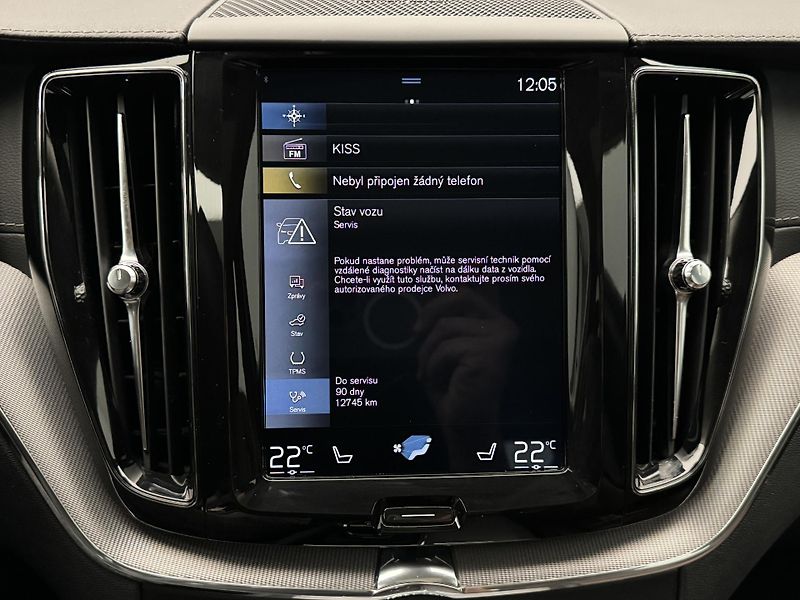 Volvo XC60 D5 AWD INSCRIPTION AUT CZ - fotka 32 z 42