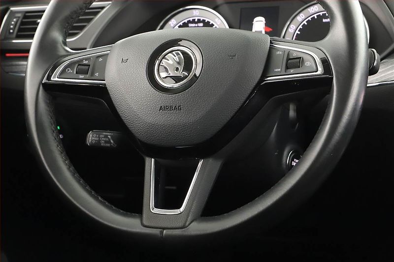 Škoda Superb (2020) Style 2.0 TDI, Automat, ČR - fotka 15 z 19