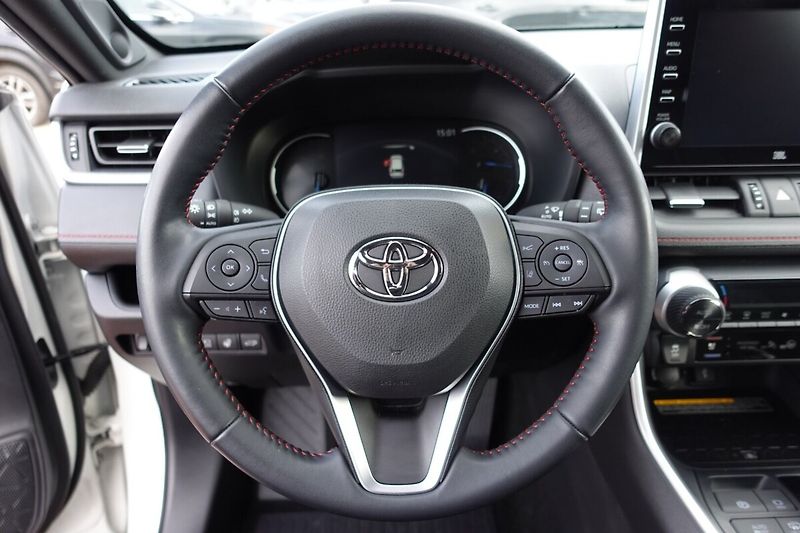 Toyota RAV4 2,5 PHEV Plug-in Selection VIP - fotka 21 z 38