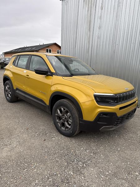 Jeep Avenger (2026) Longitude 1.2 Turbo 100 MT6 - fotka 3 z 8