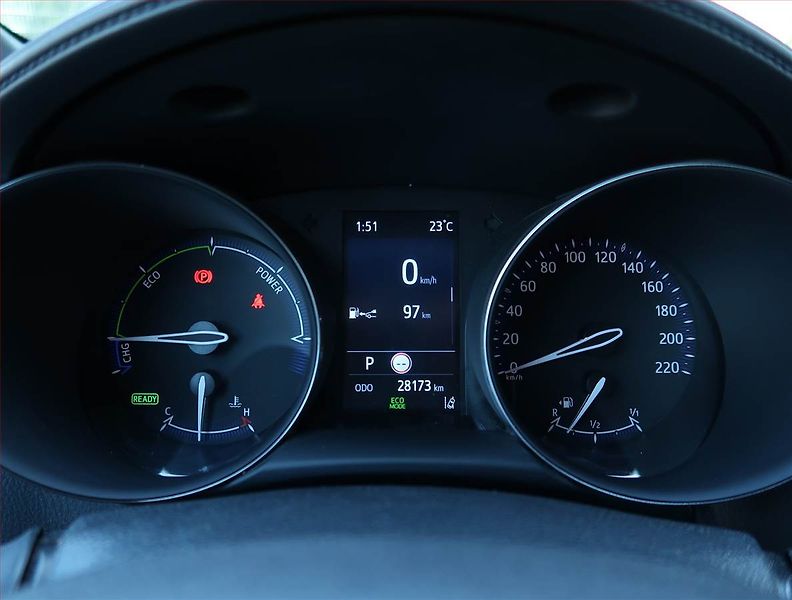 Toyota C-HR (2023) GR Sport 1.8 Hybrid - fotka 11 z 26