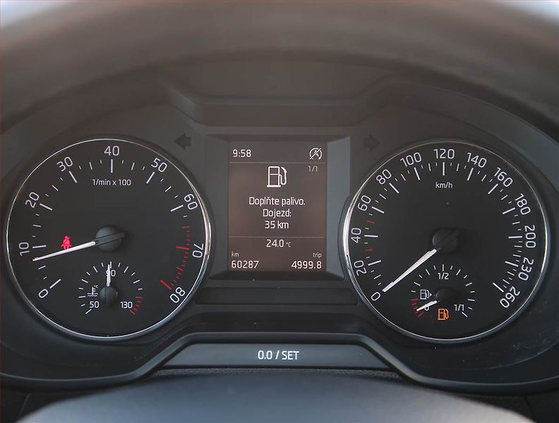 Škoda Octavia (2016) Style 1.2 TSI, Tempomat - fotka 11 z 19