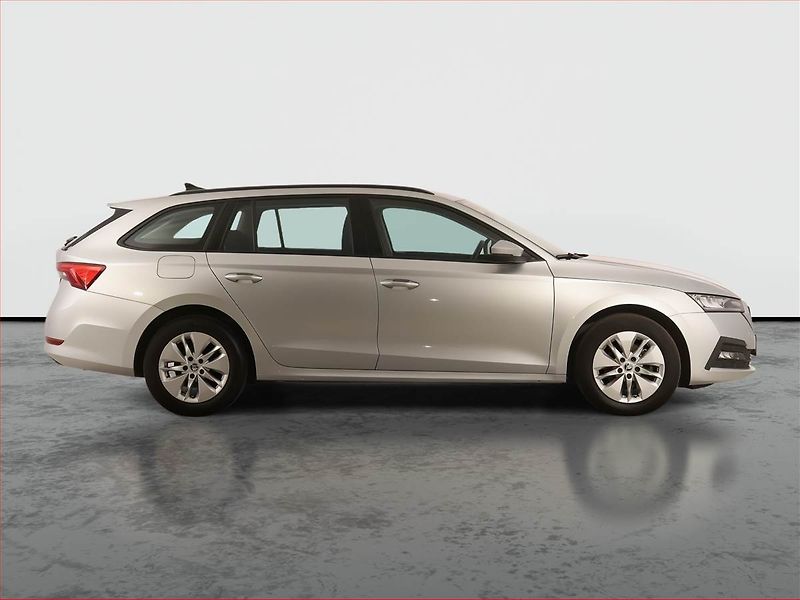 Škoda Octavia (2022) Ambition 2.0 TDI, Serv.kniha - fotka 6 z 24
