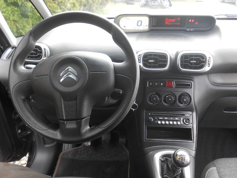 Citroën C3 Picasso 1.6HDi, Tažné,KLIMA!! - fotka 30 z 40