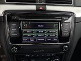 Škoda Superb (2013) Ambition 2.0 TDI, Xenony - náhled 13