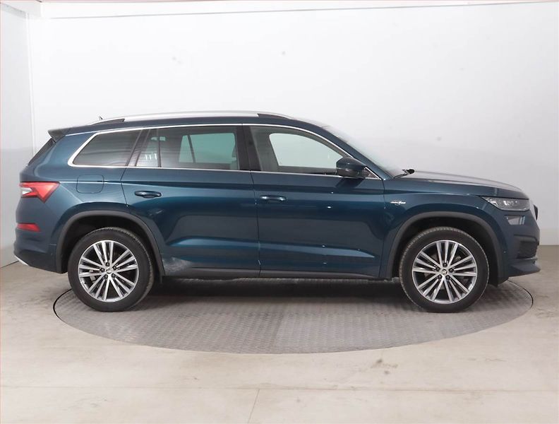Škoda Kodiaq (2023) Laurin&Klement 2.0 TDI - fotka 6 z 18