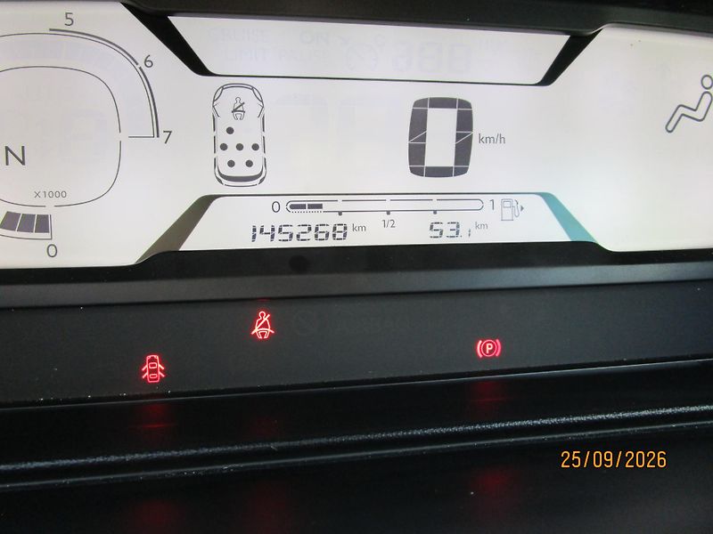 Citroën Grand C4 SpaceTourer (2020) 1,5 HDi 7 míst - fotka 15 z 32
