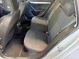 Škoda Octavia (2014) 1.4 TSi, AC, temp. - náhled 10