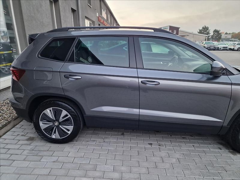 Škoda Karoq 2.0 TDI 110kW 4x4 DSG Style - fotka 40 z 50
