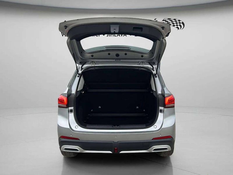 MG ZS HEV EXCLUSIVE 1.5L (145kW) SUV - fotka 49 z 49