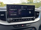 Kia Ceed 1,5 TGDi 118kW TOP ZÁRUKA - náhled 20