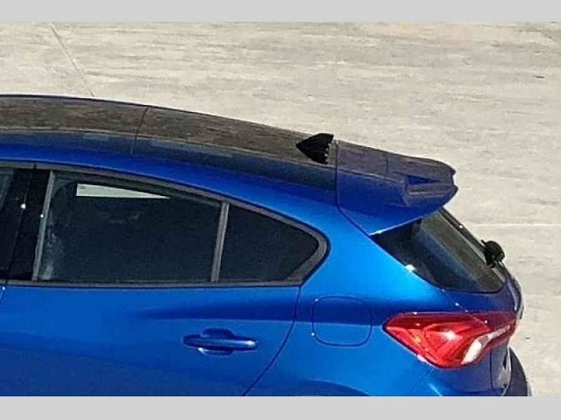 Ford Focus zachycený během oficiálního focení.