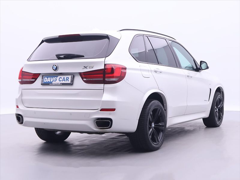 BMW X5 3,0 40d 230kW xD CZ M Paket DP - fotka 7 z 42