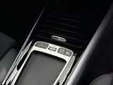Mercedes-Benz GLA 200d 4MATIC Edition 140 Years - náhled 32