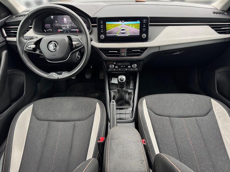 Škoda Scala (2024) SELECTION 1.0TSI 85kW CZ DPH - fotka 9 z 11