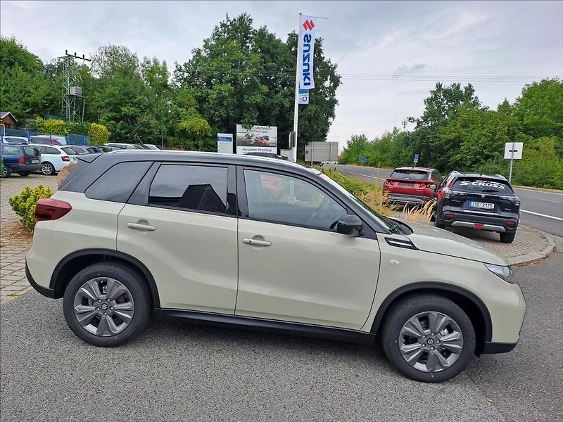 Suzuki Vitara (2026) 1,4 Premium AllGrip MY25 - fotka 4 z 19