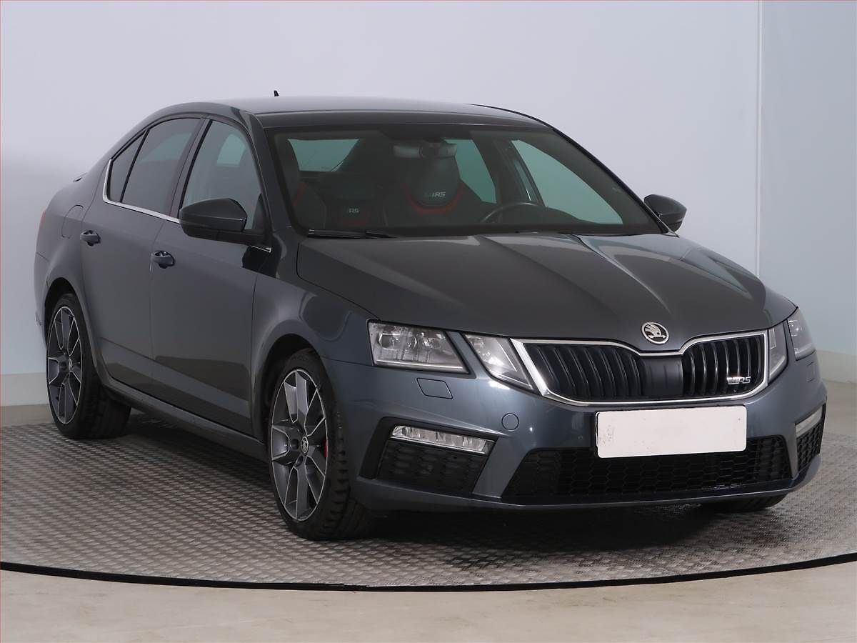 Škoda Octavia RS 2.0 TDI, Automat, ČR,1.maj