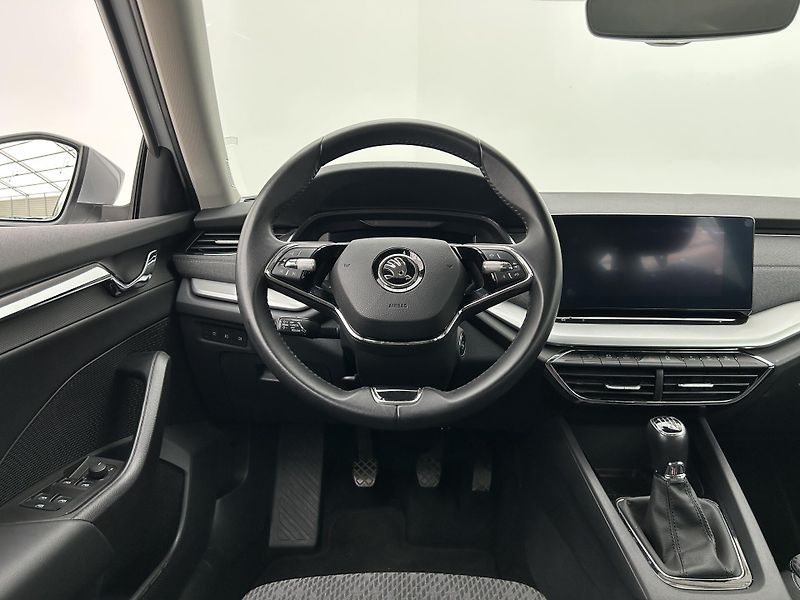 Škoda Octavia 2.0 TDI Style Plus - fotka 18 z 29