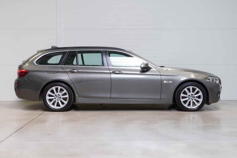 BMW Řada 5 530xD,NZ.TOP,PANO,ADAPTIVE LED - fotka 4 z 40