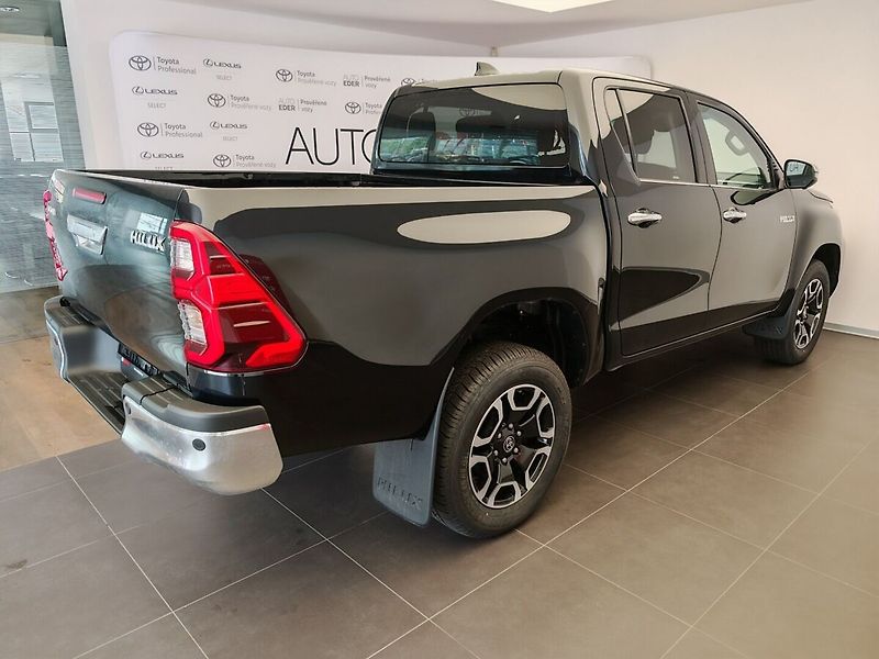 Toyota Hilux - fotka 2 z 6