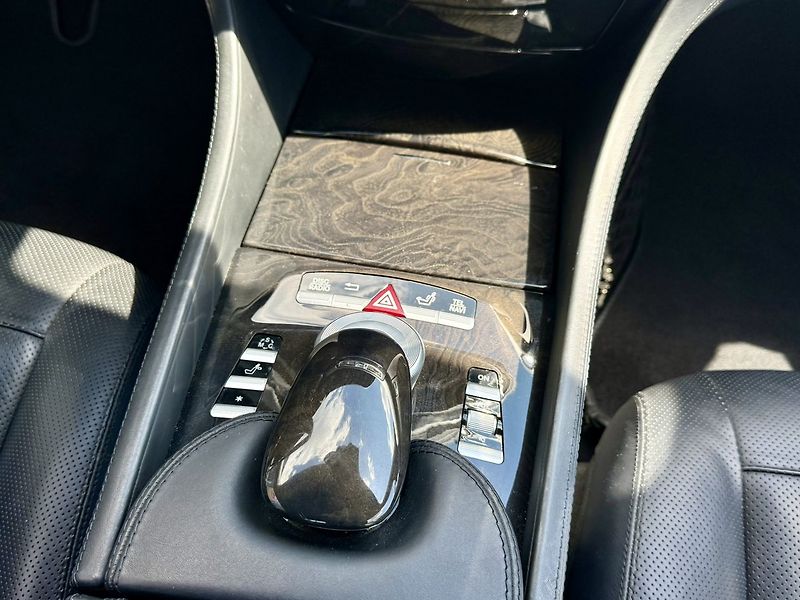 Mercedes-Benz CL (2008) 600 - fotka 22 z 45