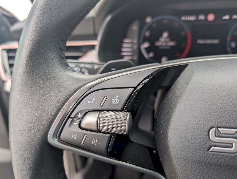 Škoda Kamiq (2025) 1,0 TSI / 85 kW DSG Top Select - fotka 23 z 30
