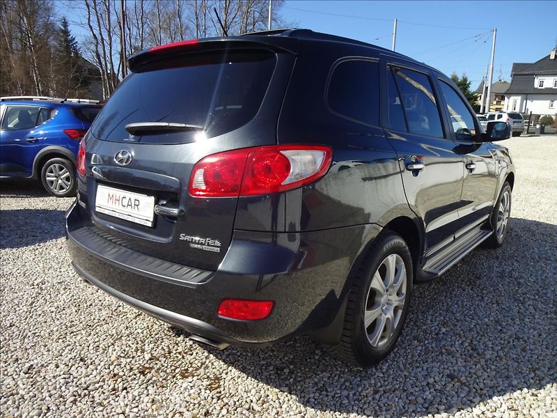 Hyundai Santa Fe 2.2 CRDI 114kW 4x4 AUTOMAT - fotka 7 z 55