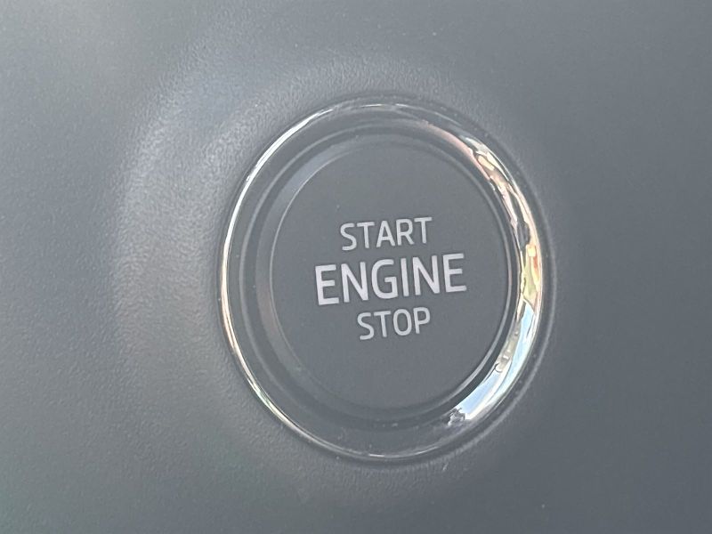 Škoda Karoq (2023) 1.5 TSI DSG Style + - fotka 23 z 33