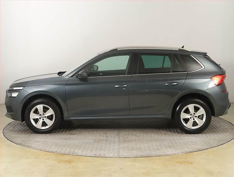 Škoda Kamiq (2021) Ambition Plus 1.0 TSI - fotka 3 z 17