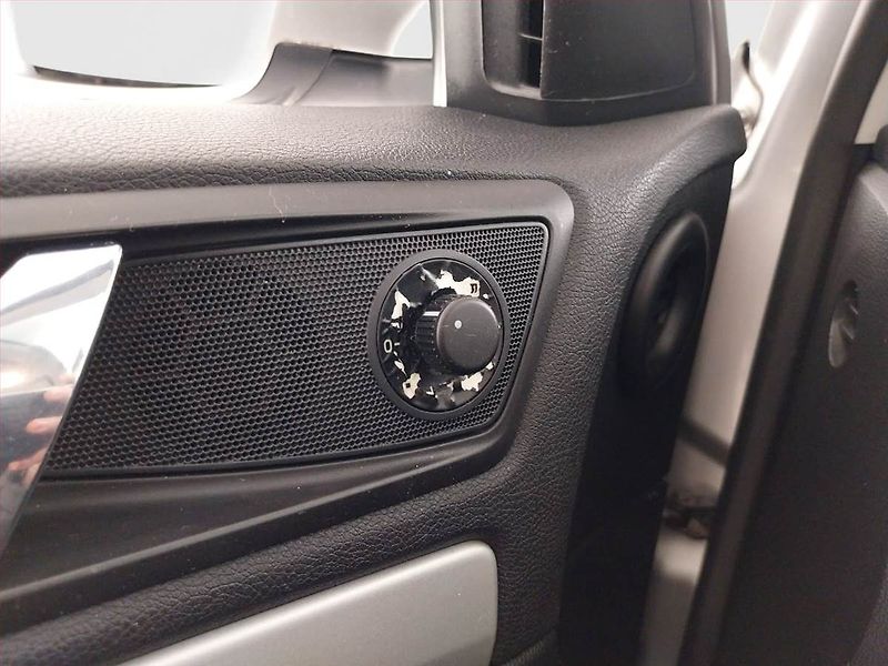Škoda Octavia (2005) Ambiente 1.6, Serv.kniha - fotka 18 z 18