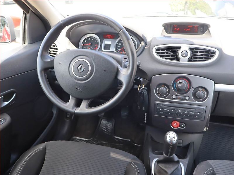 Renault Clio (2012) 1.2 16V , po STK - fotka 7 z 13