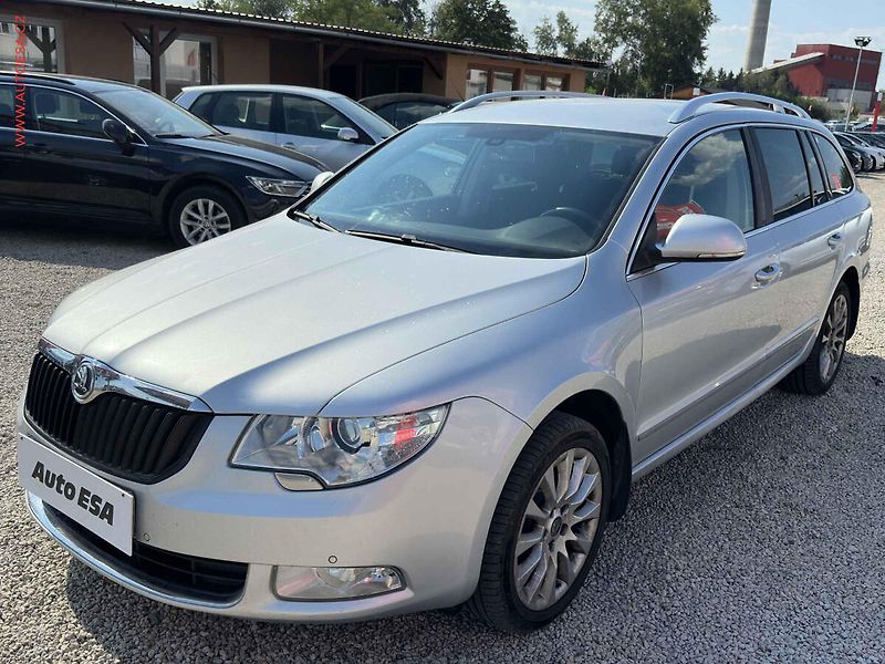 Škoda Superb (2012) 2.0 TDi 4x4, ČR, Bixen - fotka 3 z 22