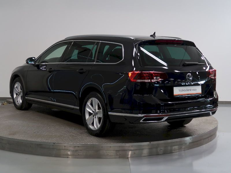 Volkswagen Passat (2023) ELEGANCE 2.0TDI 110kW DSG - fotka 7 z 34