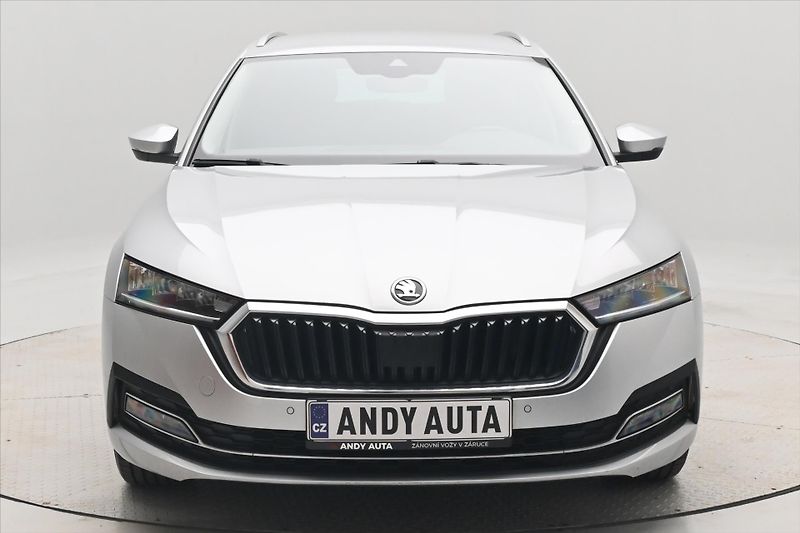 Škoda Octavia 2,0 TDI 110 kW DSG Style Záruk - fotka 2 z 30