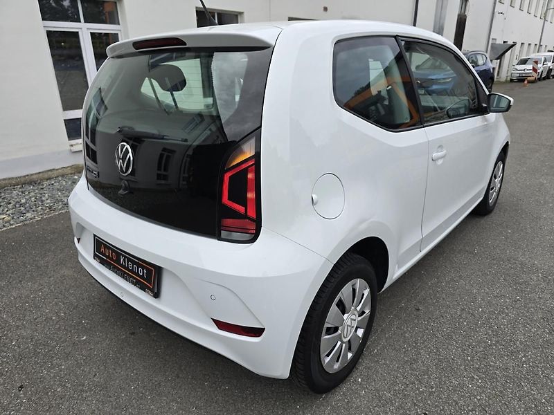 Volkswagen up! CNG KAMERA + DIGIKLIMA ČR - fotka 4 z 33