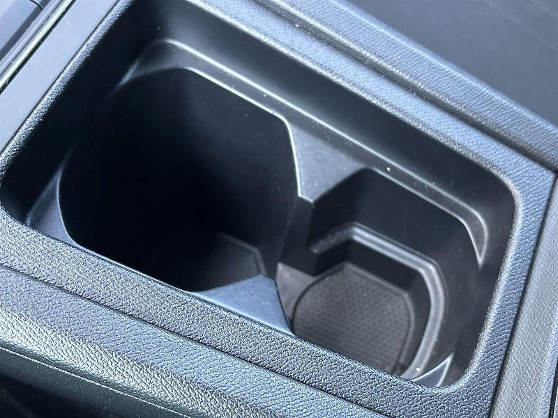 Cupra Formentor (2023) 1.5 TSI DSG - fotka 21 z 29