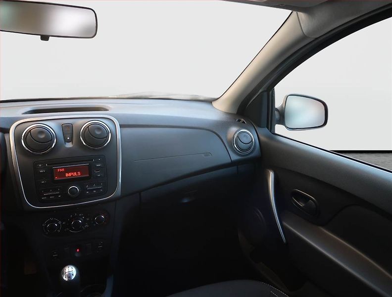 Dacia Sandero (2015) Arctica 1.2 16V, ČR,1.maj - fotka 8 z 14