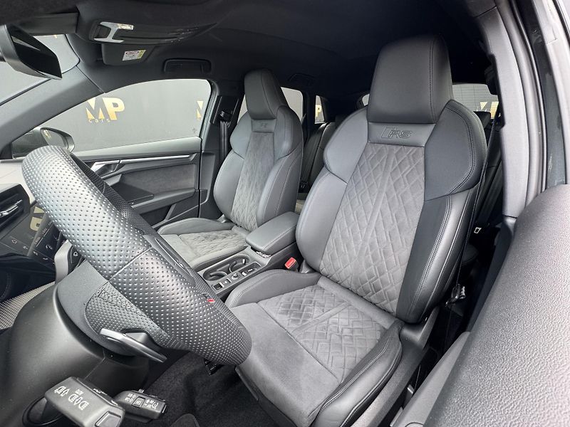 Audi RS 3 (2024) 2.5TFSi 294kW Quattro, Matrix  - fotka 16 z 57