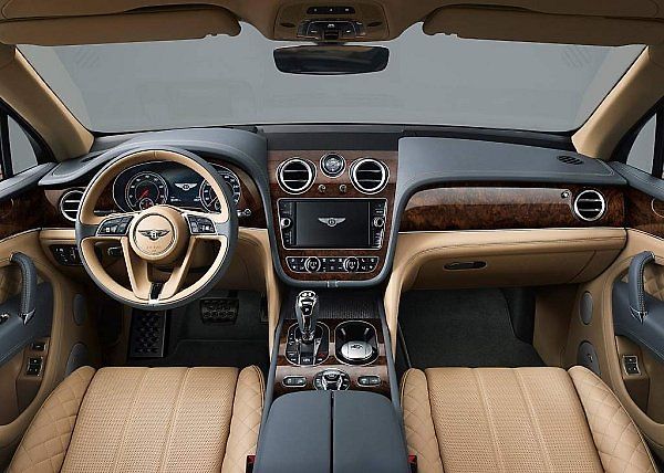 Bentley Bentayga.