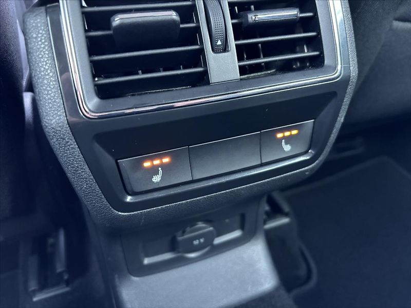 Škoda Karoq 2,0 TDi 110kW Style ADAPTIV - fotka 44 z 45