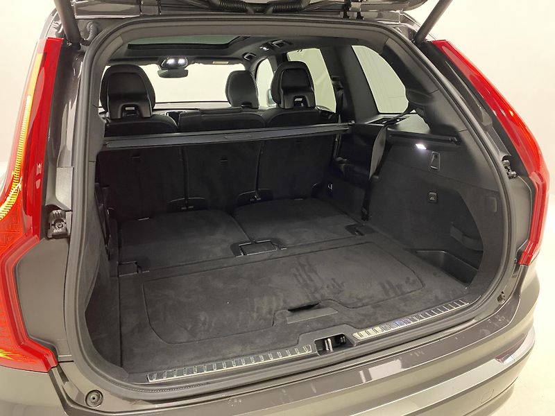 Volvo XC90 B5 AWD BRIGHT PLUS AUT 7míst - fotka 6 z 64
