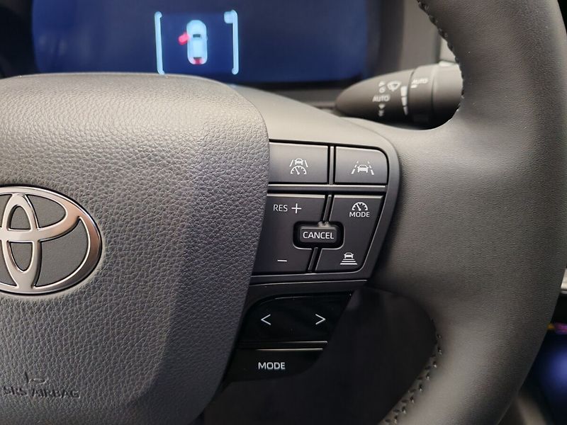 Toyota C-HR - fotka 27 z 41