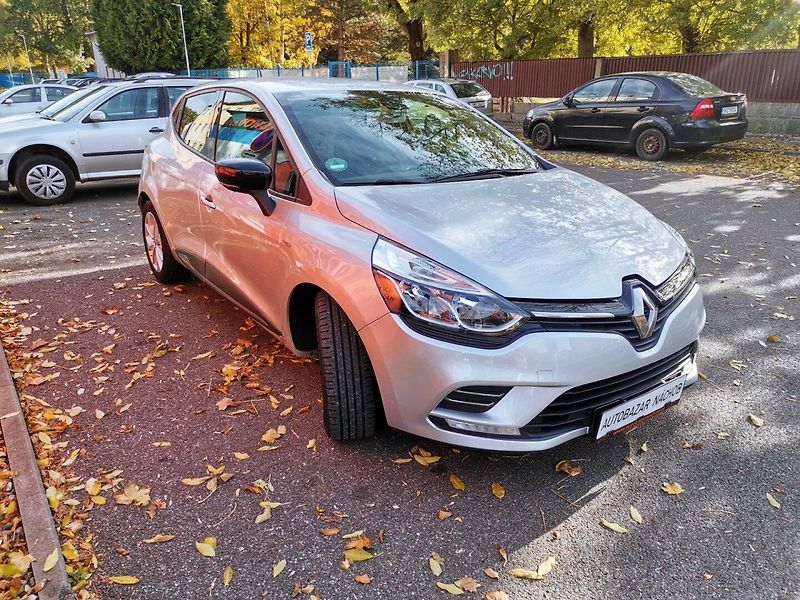 Renault Clio (2016) 1.2TCe 87kw AUT Limited PDC - fotka 6 z 28