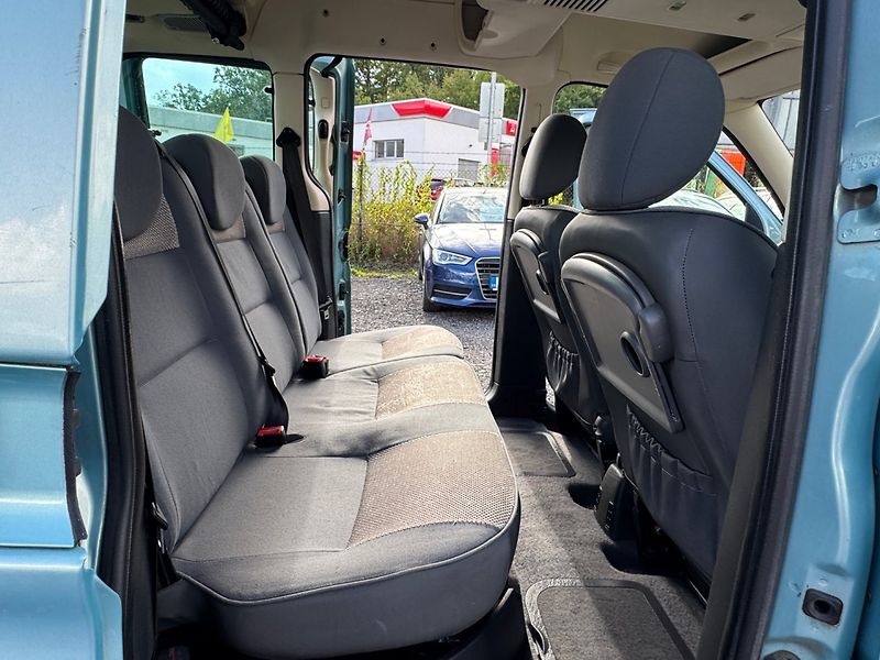 Citroën Berlingo (2003) 2.0 HDi Multispace - fotka 11 z 25