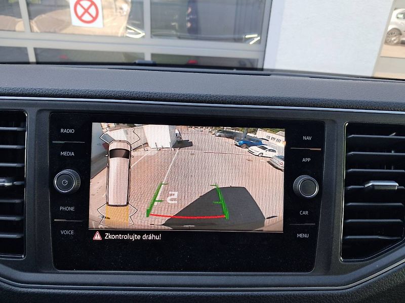 Volkswagen Crafter (2021) 35 2.0 TDI / 130 kW 8st.Automa - fotka 10 z 26