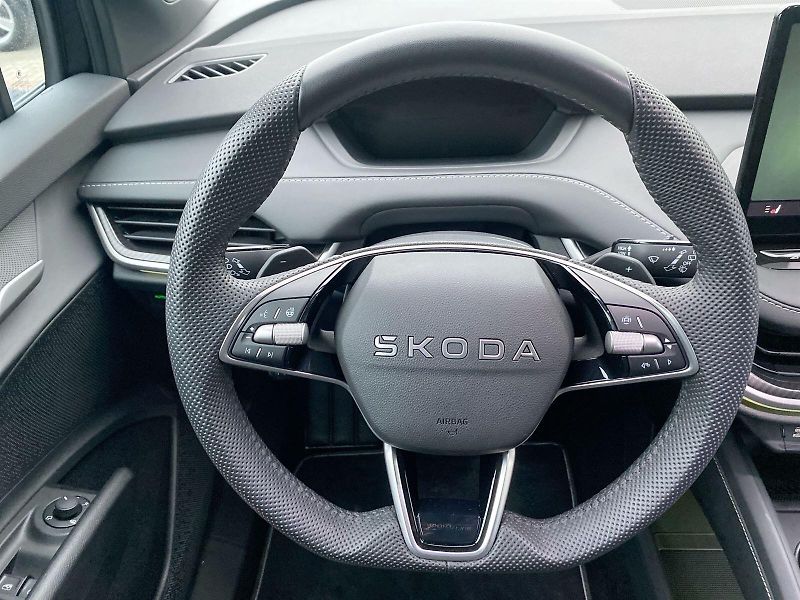 Škoda Enyaq (2025) 85 Sportline - fotka 6 z 32