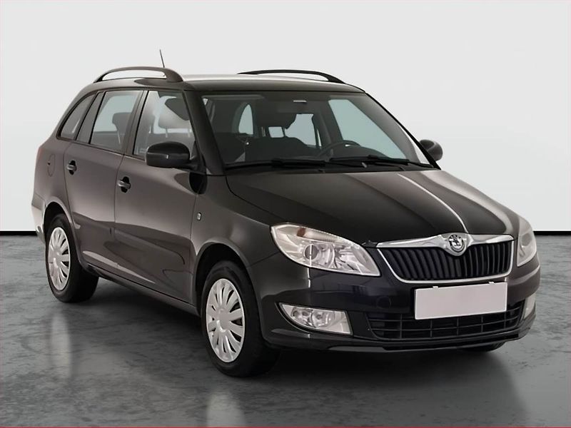 Škoda Fabia (2012) Ambition 1.6 TDI, Serv.kniha - fotografie inzerátu