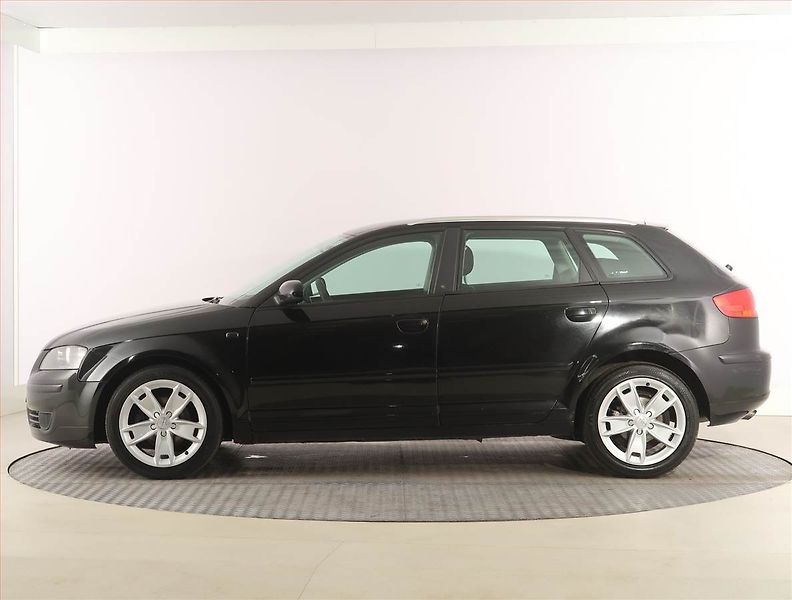Audi A3 (2007) 1.9 TDI, po STK - fotka 3 z 15